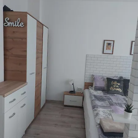 Breezy 5 * 瓦爾納